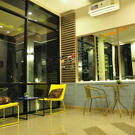The Mondrian Khon Kaen Apartment Екстериор снимка