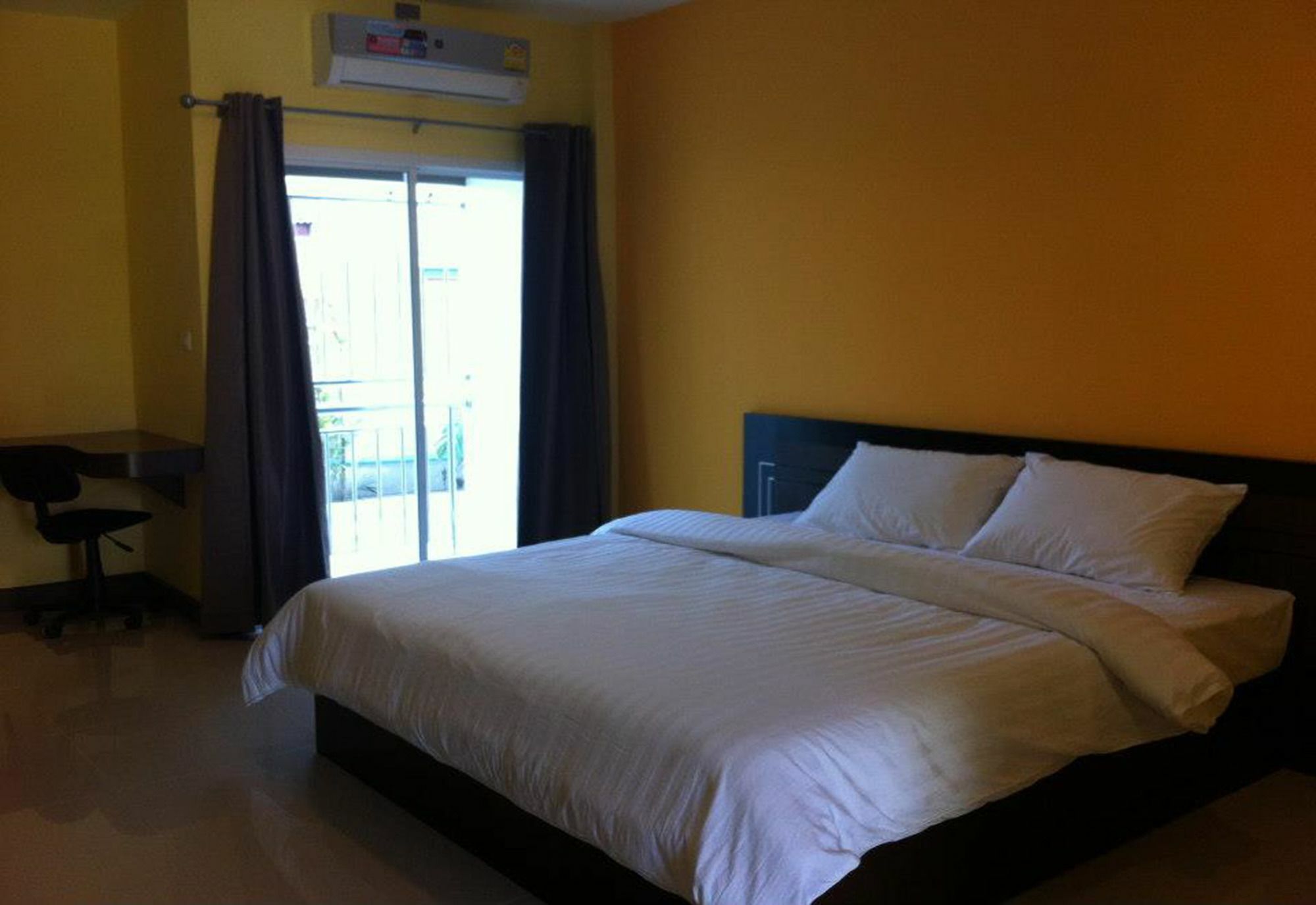 The Mondrian Khon Kaen Apartment Екстериор снимка